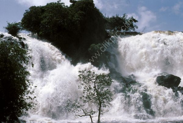 Water Falls, El Parque Cachamay, Puerto Ordaz